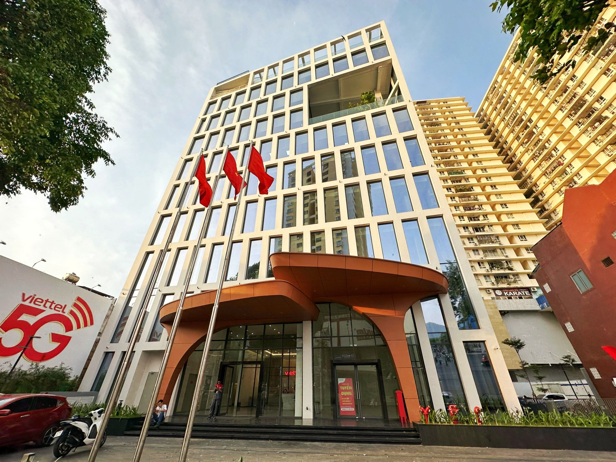 Leasing system of 23 Viettel Office Buildings nationwide
