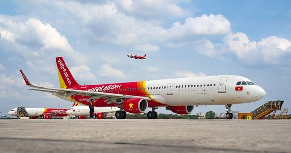 Two new air routes connecting Phu Quoc with New Delhi, Mumbai launched