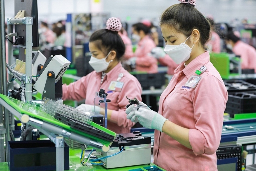 Vietnam grosses over US$5.1 billion from phone and component exports