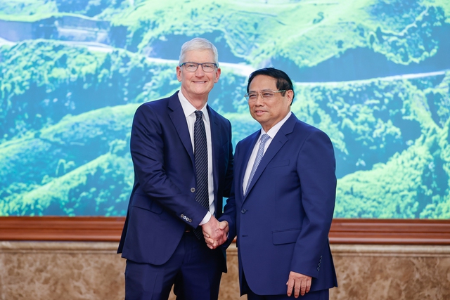 Prime Minister hosts Apple chief executive Tim Cook