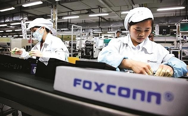 Apple supplier Foxconn to invest over US$550 million in two projects in Viet Nam