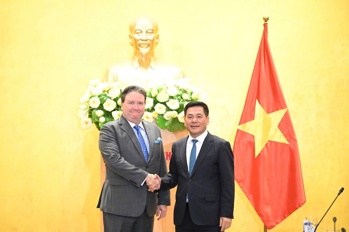 U.S. new tax policy does not target Viet Nam: Ambassador