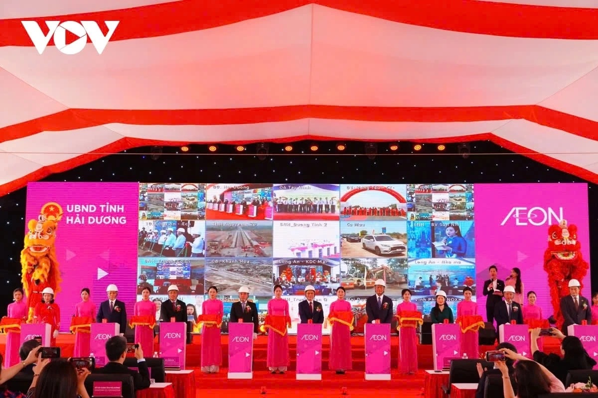 Japanese retailer Aeon plans to raise Vietnam store number to 100 by 2030