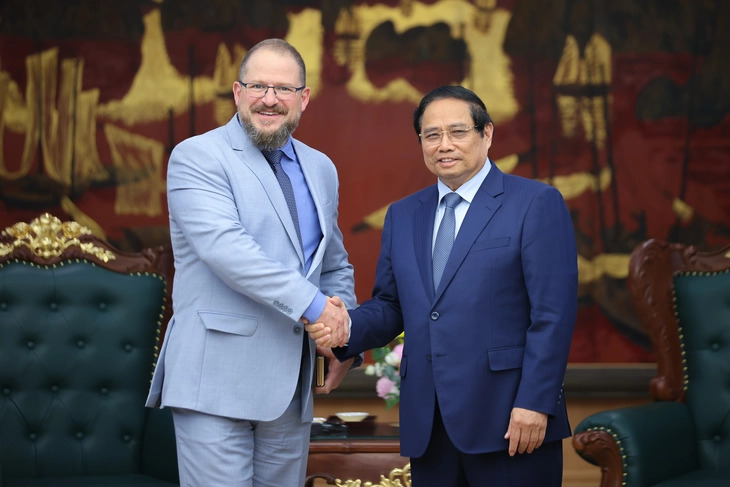 Viet Nam set to become regional AI research hub, says Qualcomm CEO