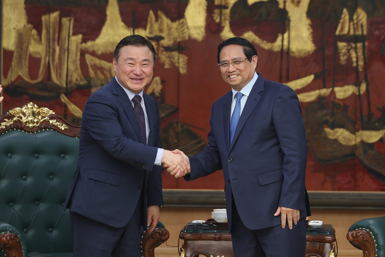 Samsung produces 2 billionth mobile phone in Viet Nam