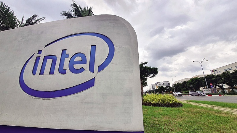 Intel reveals plans to expand operations in Vietnam