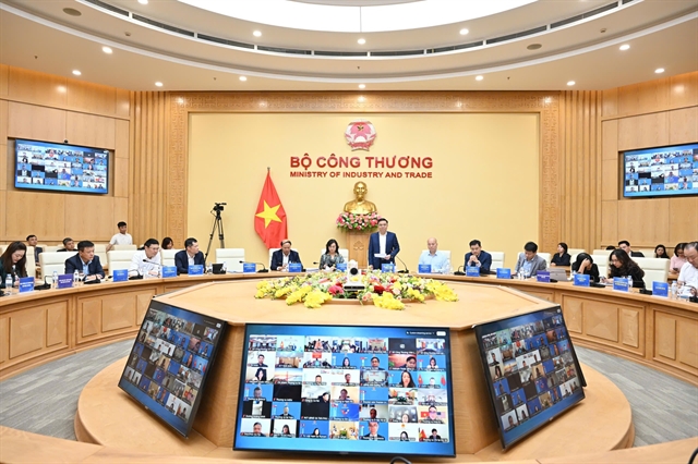 Việt Nam plans KPIs for trade offices abroad to support exporters