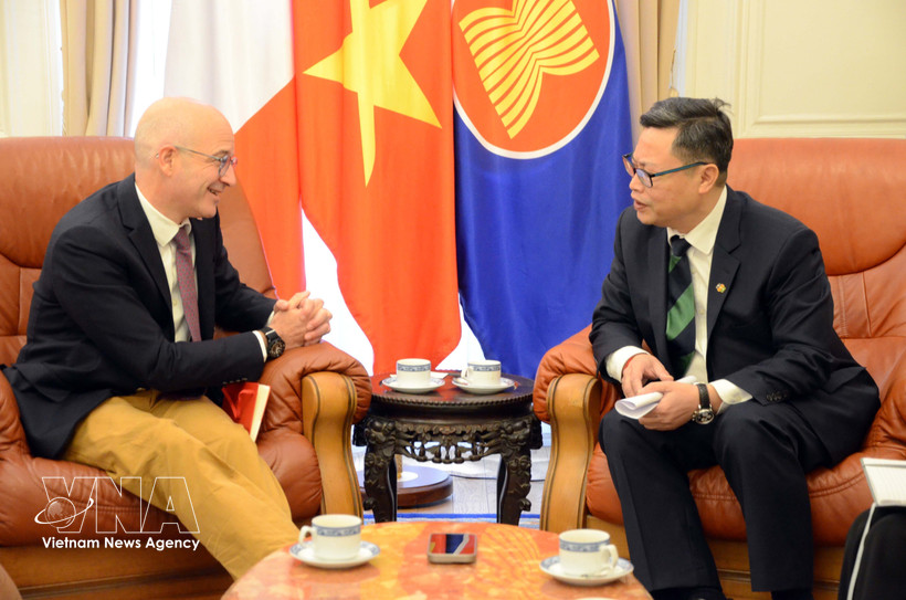 Vietnam explores nuclear power cooperation with France's Assystem