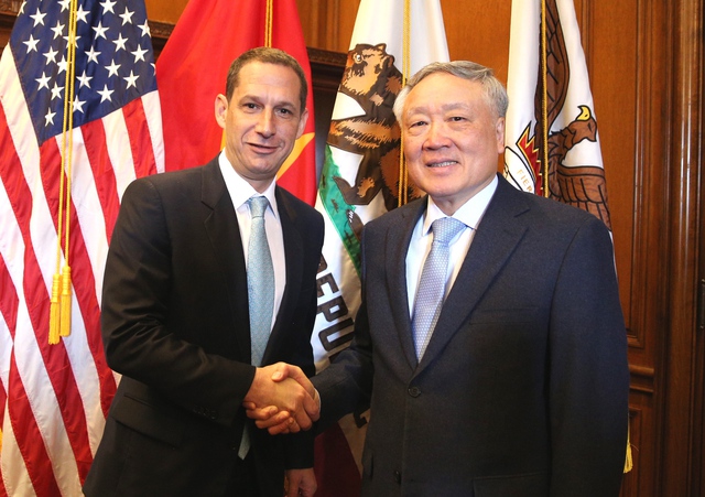 San Francisco Mayor pledges to promote investment in Viet Nam International Financial Center