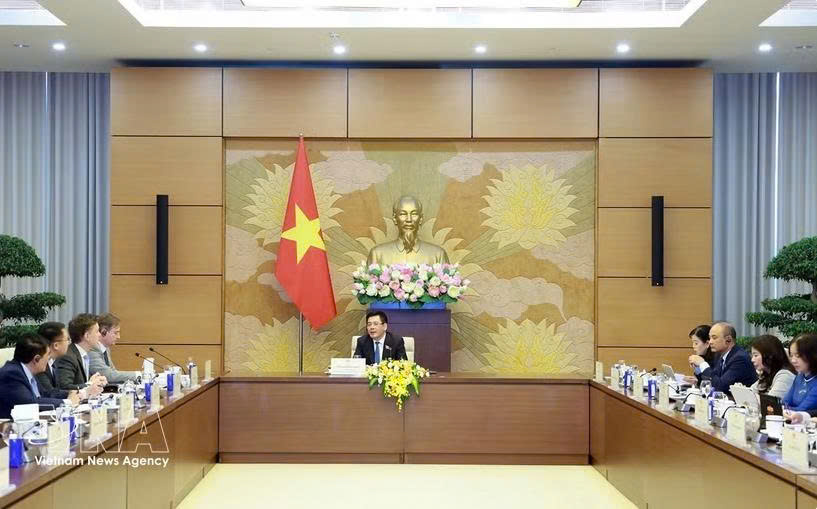 Vietnam, EU promote substantive, effective economic cooperation