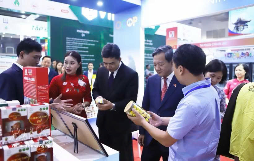 Vietnam-Laos trade targets 10 billion USD