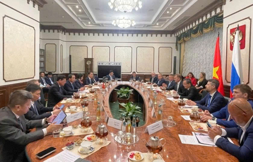 Hanoi seeks Russian expertise, investment for urban railway development