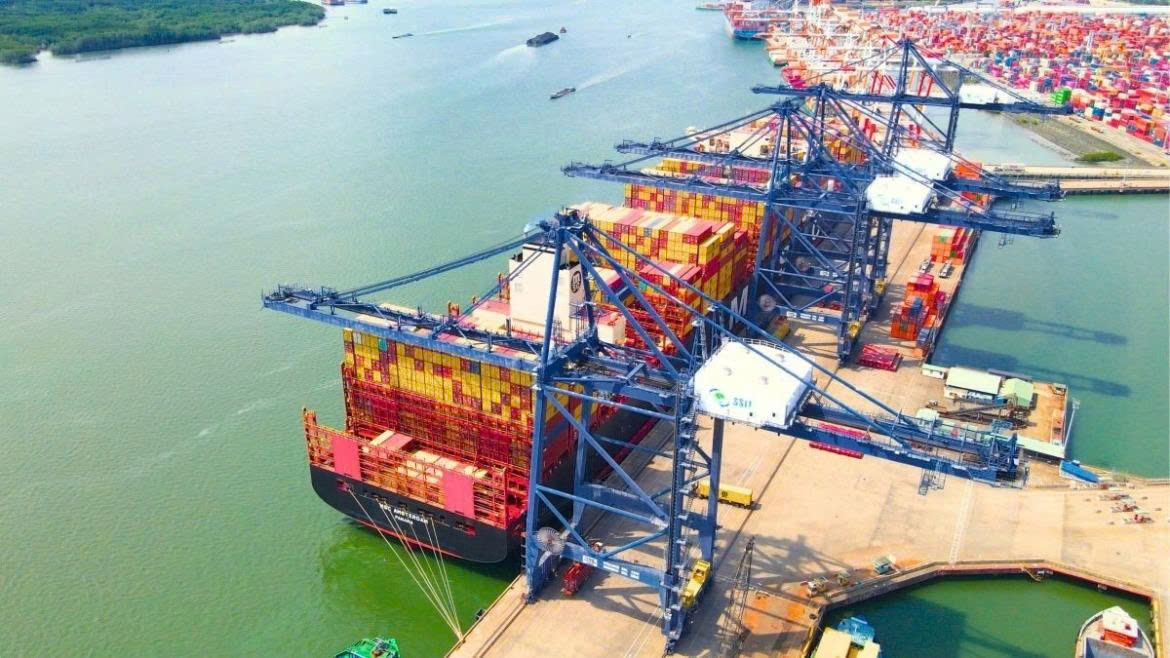 FDI into HCM City surges, targeting seaport and AI infrastructure