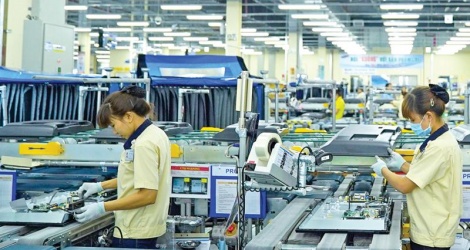 Việt Nam trước làn sóng dịch chuyển đầu tư: Xây tổ đón đại bàng
