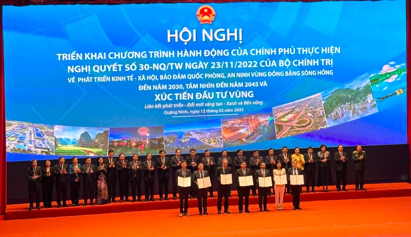 Gần 10 tỷ USD cam kết hỗ trợ và đầu tư vào Vùng đồng bằng sông Hồng