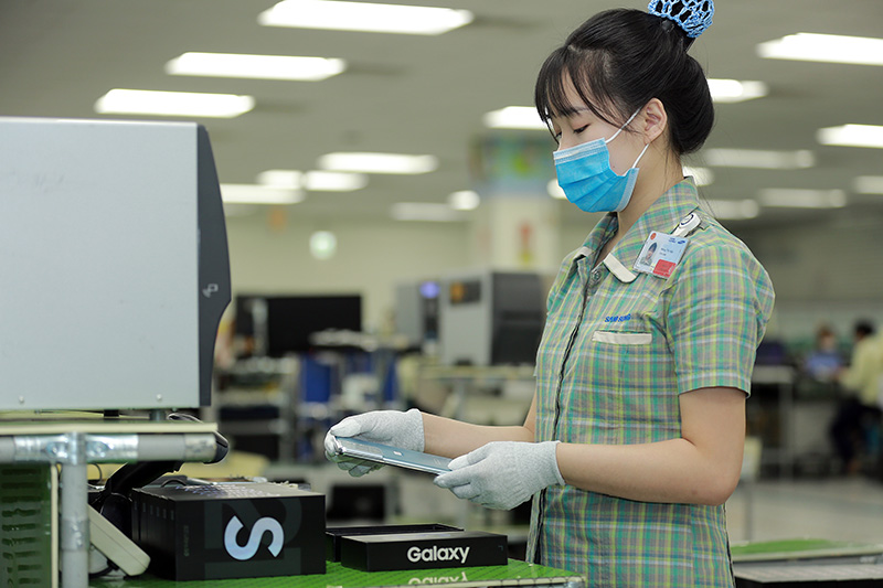 “Mỏ neo” để hút đại gia công nghệ