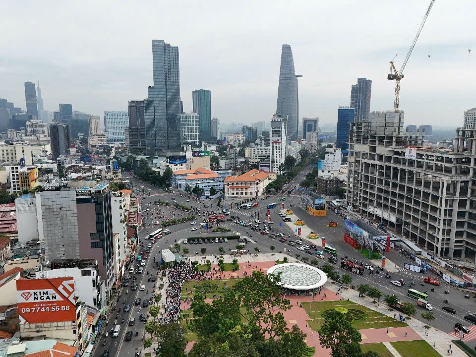 HSBC: Tăng trưởng GDP 6 tháng tích cực, phản ánh cấu trúc tăng trưởng cân bằng hơn